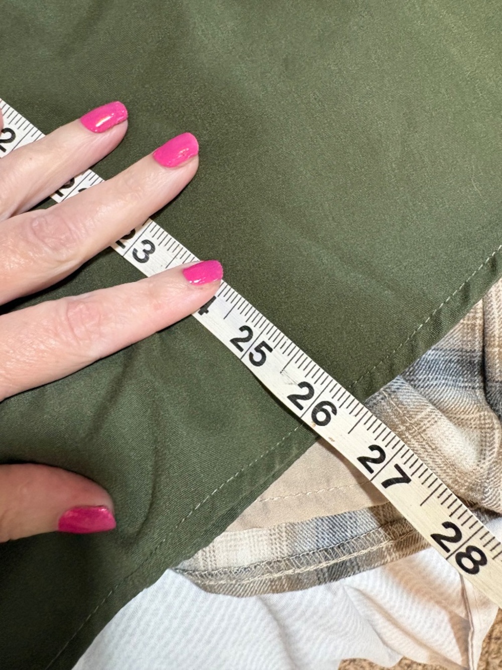 Olive green skirt with pockets M - Picture 9 of 9